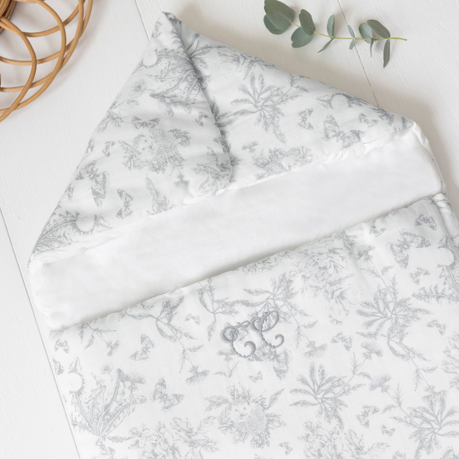 Tartine et Chocolat - Nid d'ange passe sangle Toile de Jouy gris