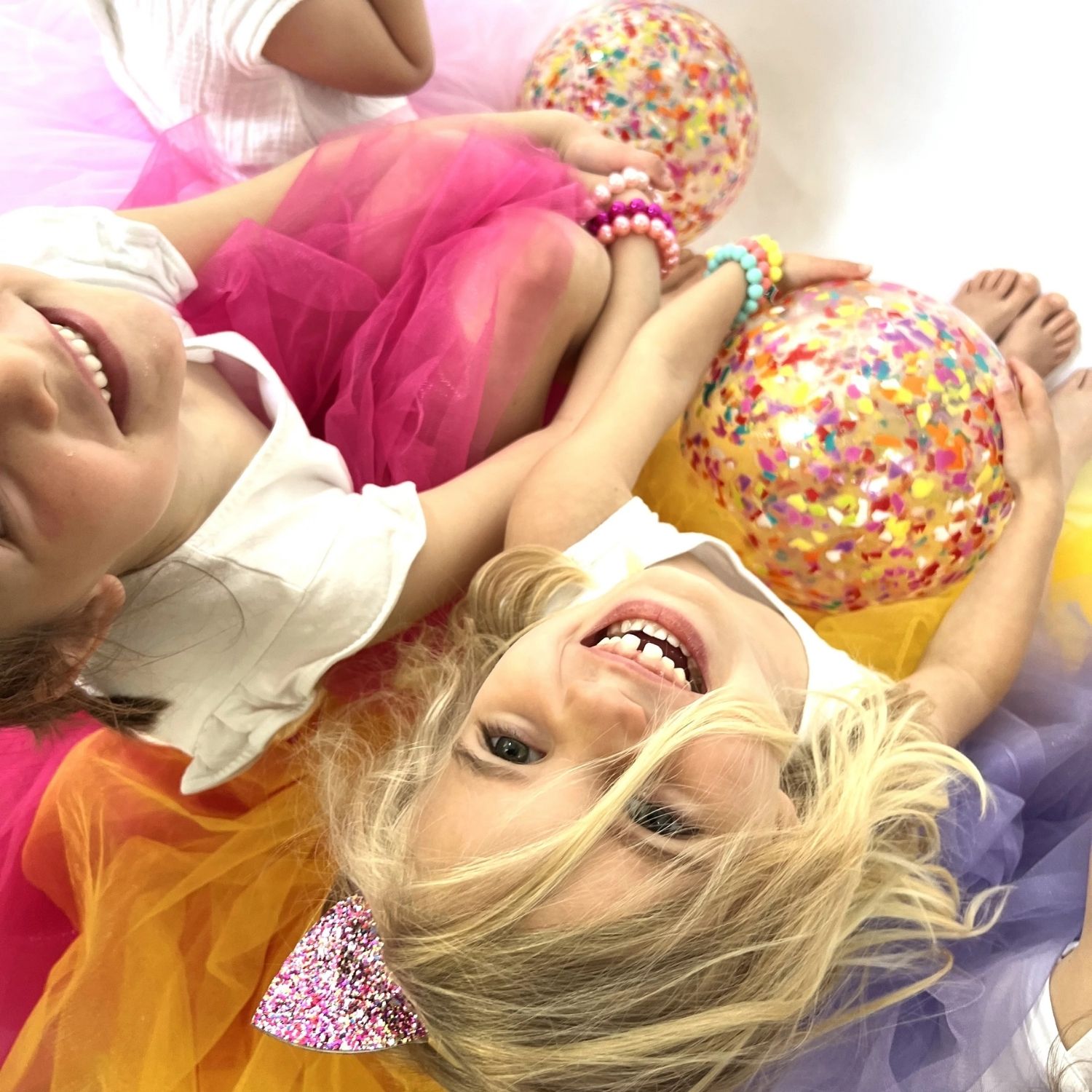 Ballon confettis Multicolore (22 cm) (Ratatam) - Image 2