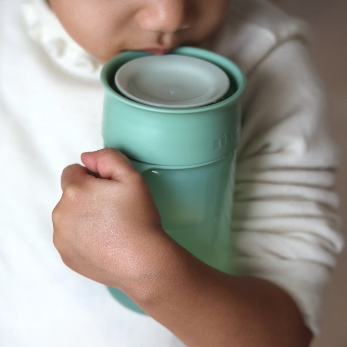 Tasse d'apprentissage 360° vert d'eau (340 ml) (Béaba) - Image 5
