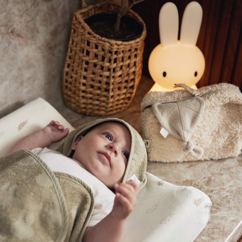 Cape de bain Miffy Jacquard Olive Green (75 x 75 cm) (Jollein) - Image 2