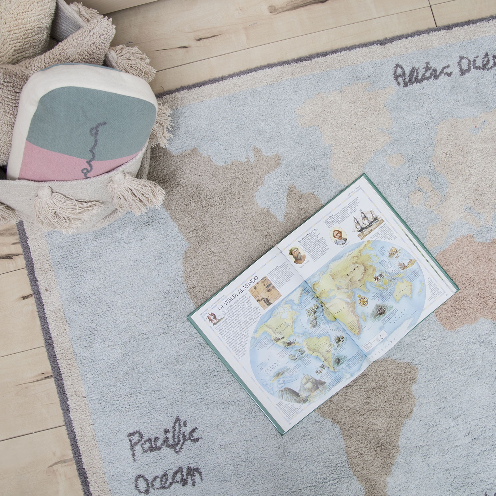 Tapis lavable carte du monde (140 x 200 cm) (Lorena Canals) - Image 5
