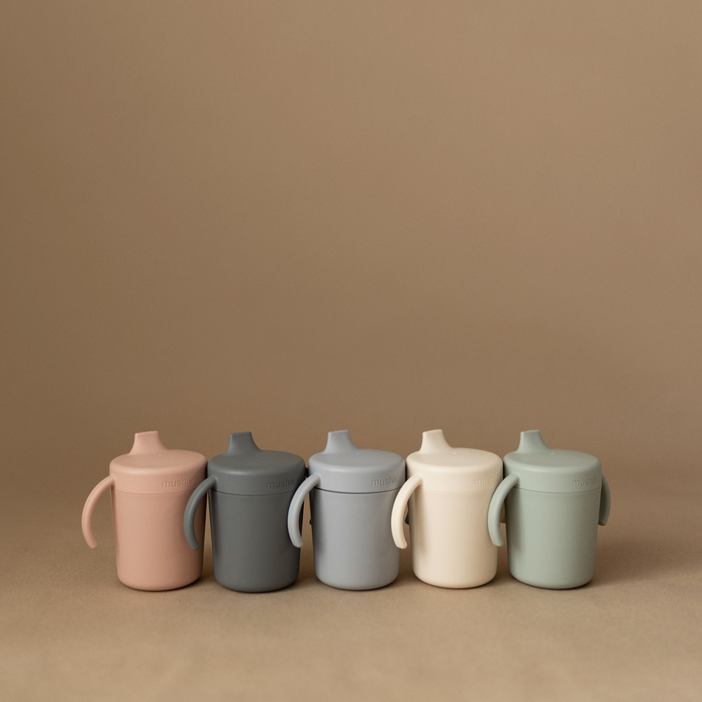 Tasse d'apprentissage en silicone Ivroy (Mushie) - Image 4