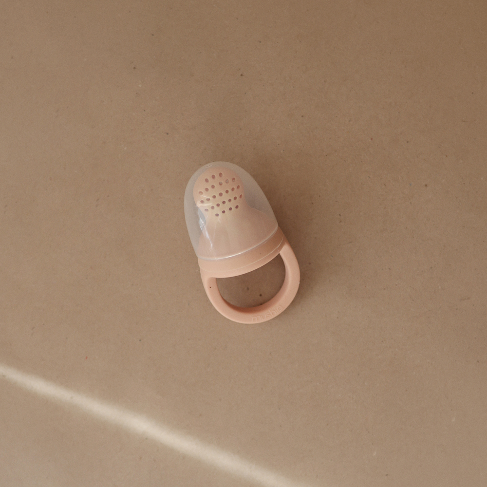 Lot de 2 sucettes grignoteuses en silicone Blush (Mushie) - Image 2