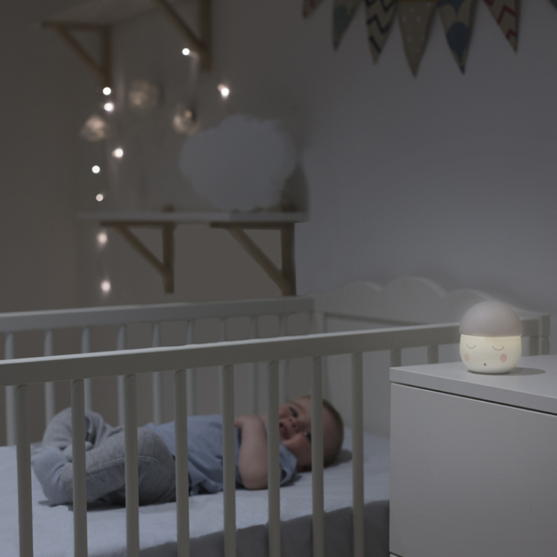 Veilleuse Squeezy grise (13 cm) (Babymoov) - Image 2