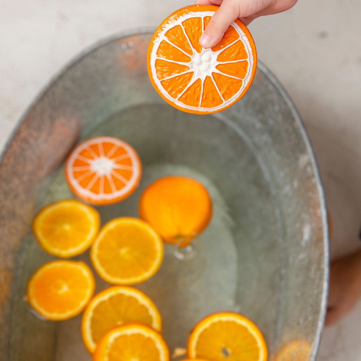 Clémentino l'orange en latex d'hévéa (Oli & Carol) - Image 9