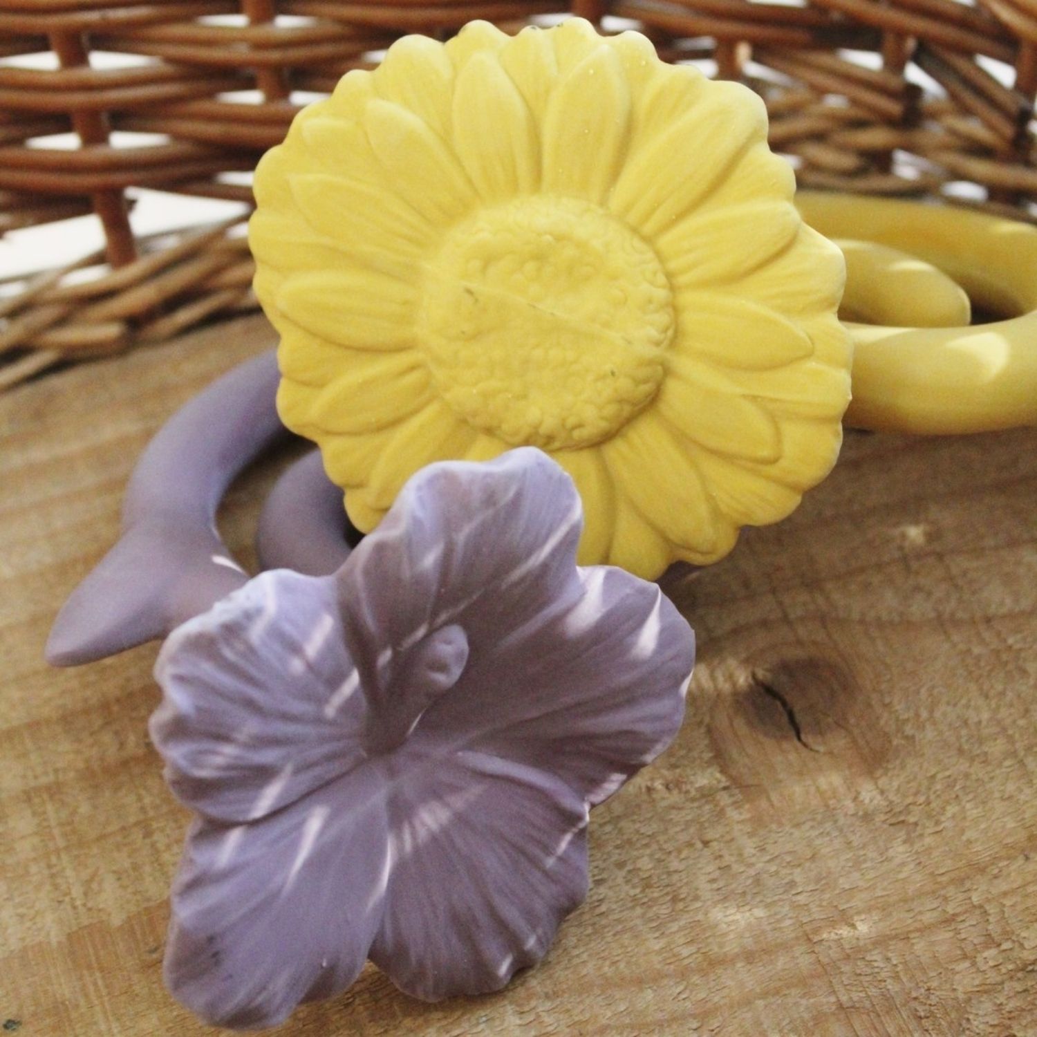 Hochet de dentition Flower Sun Yellow (Natruba) - Image 3