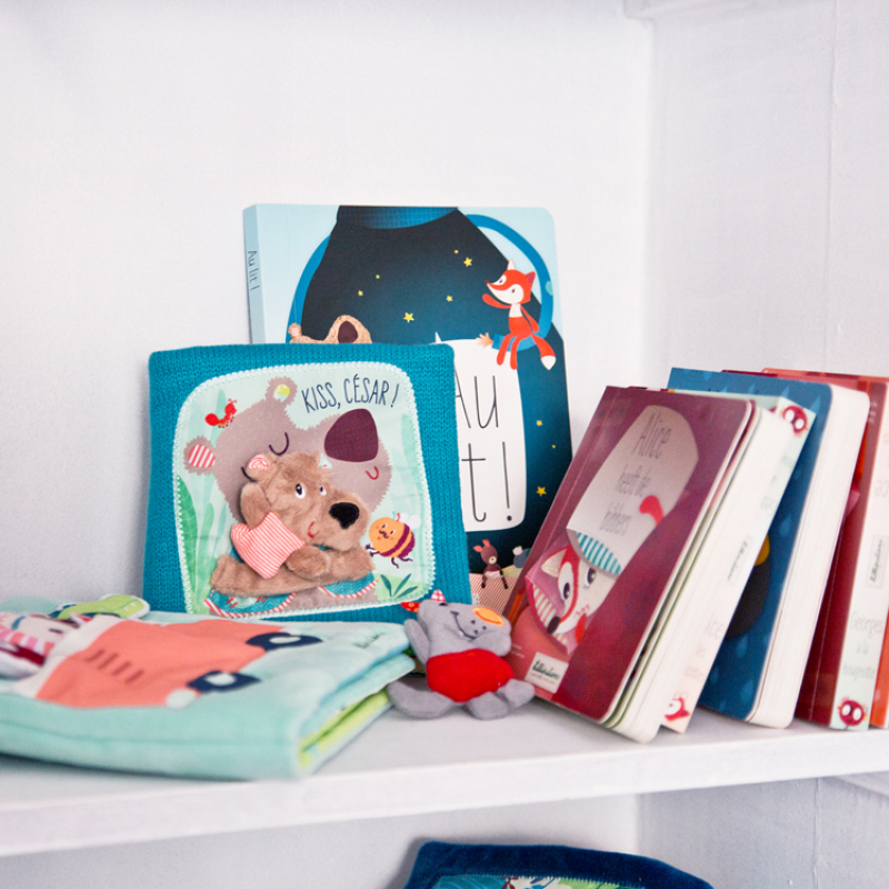 Livre bébé câlin interactif César (Lilliputiens) - Image 2