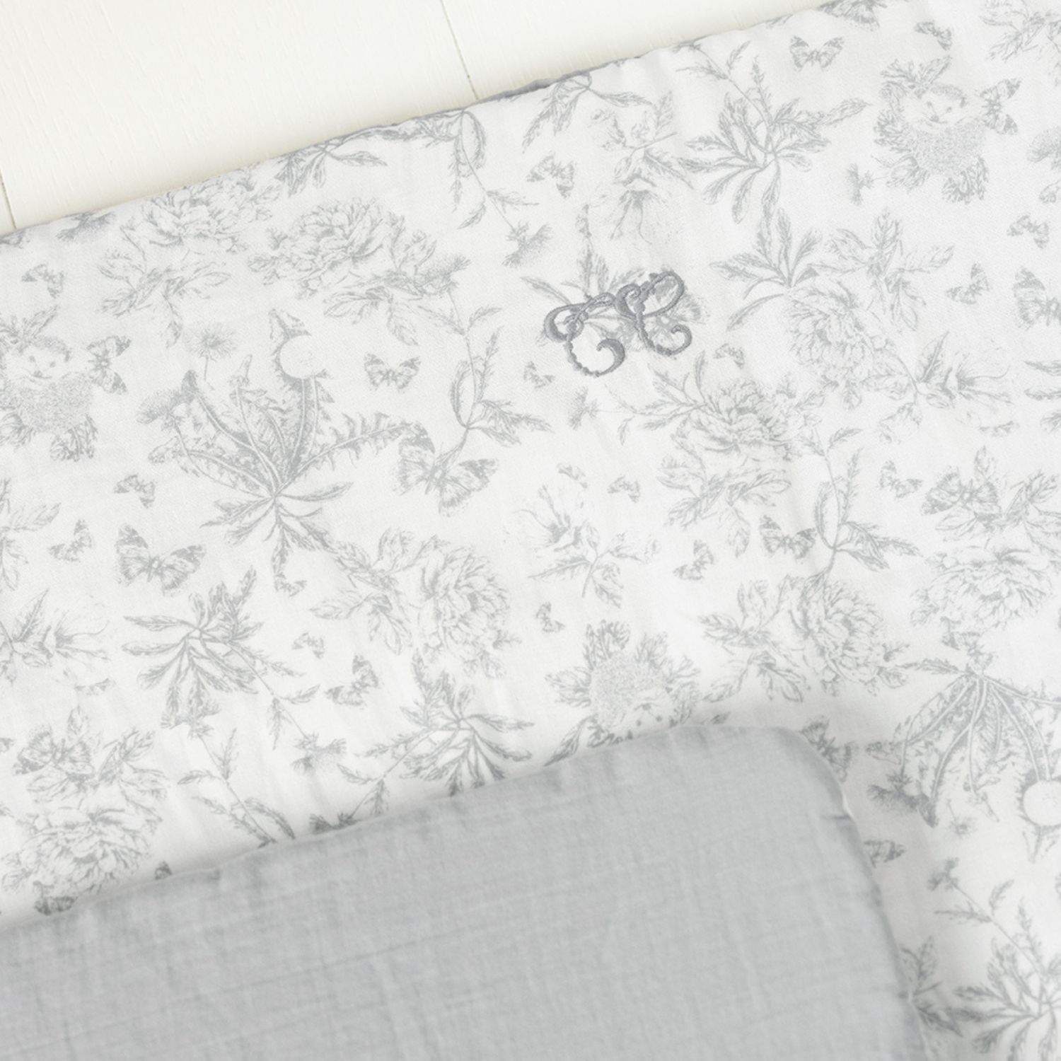 Couverture Toile de Jouy gris (Tartine et Chocolat) - Image 3