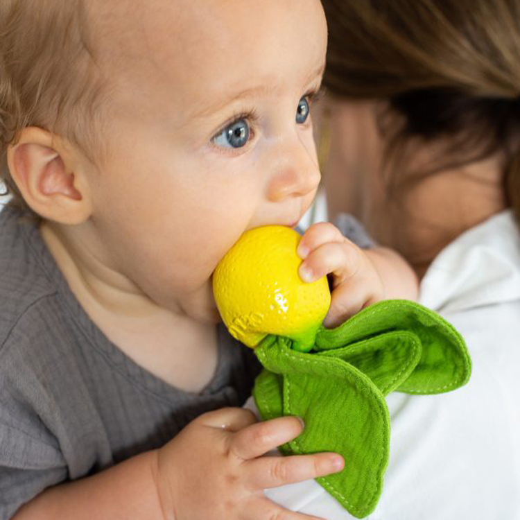 Doudou de dentition 2 en 1 John Lemon (Oli and Carol) - Image 4
