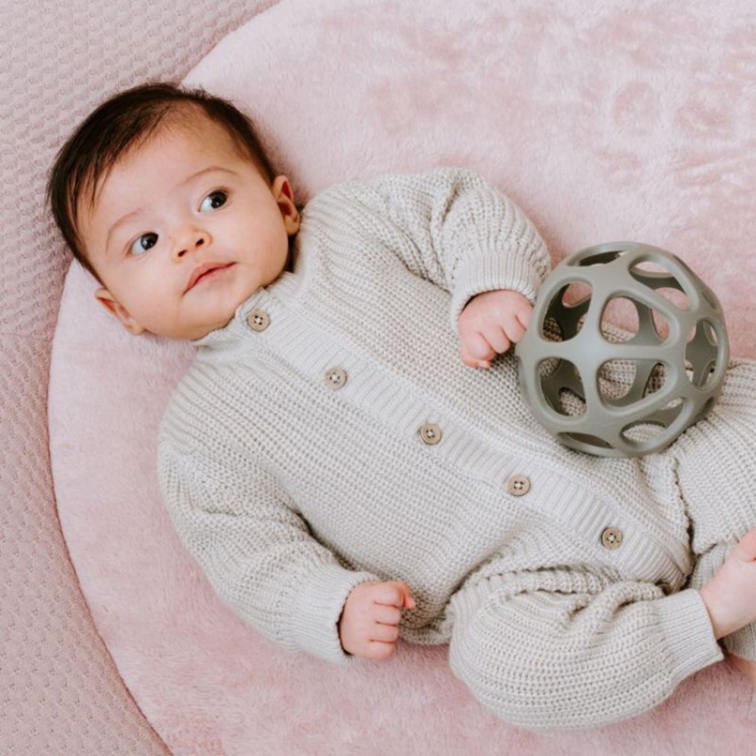 Balle de préhension en silicone Urban green (Baby's Only) - Image 2