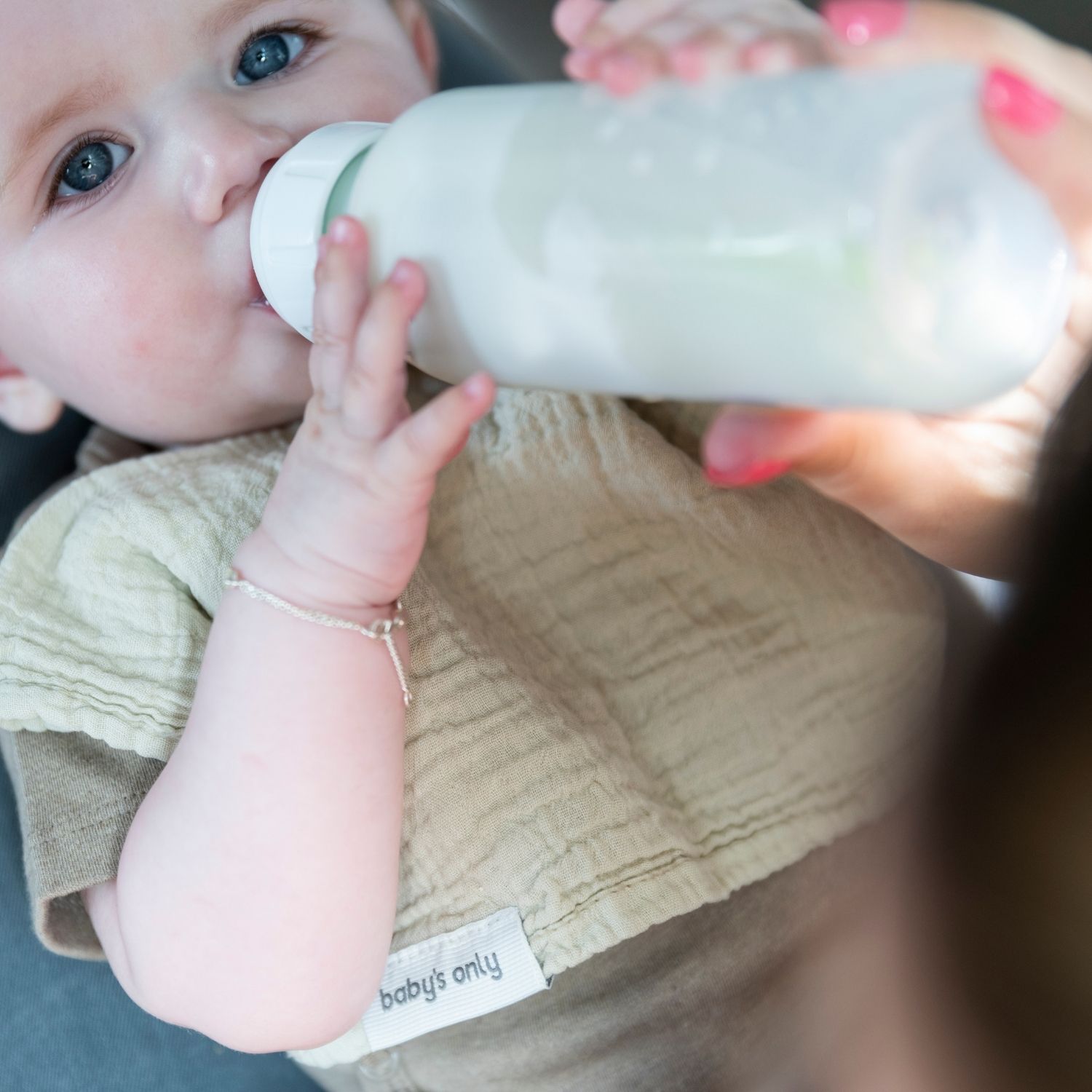 Lot de 3 gants de toilette Tender Beige-Clover (Baby's Only) - Image 1