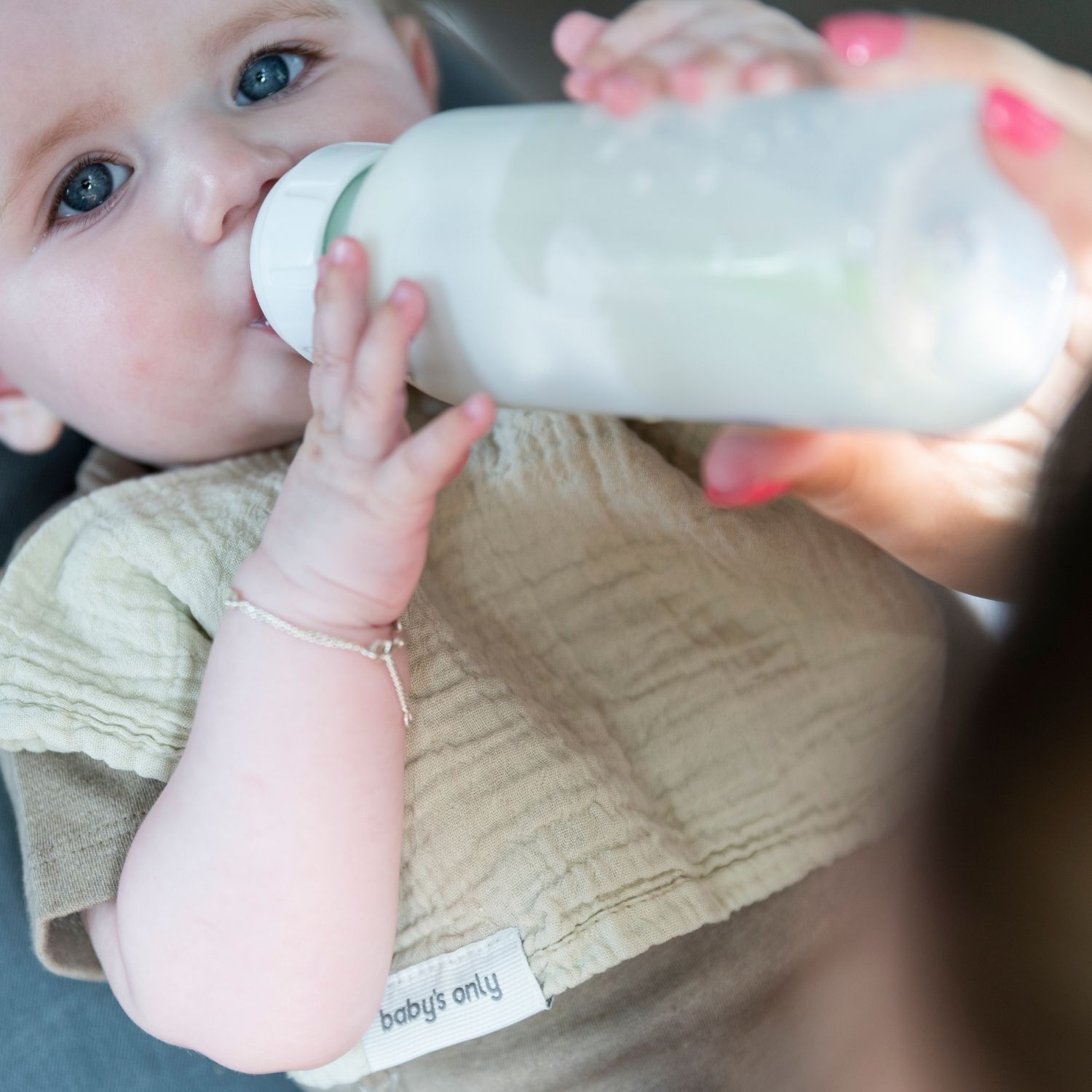 Lot de 3 gants de toilette Tender Beige-Clover (Baby's Only) - Image 2