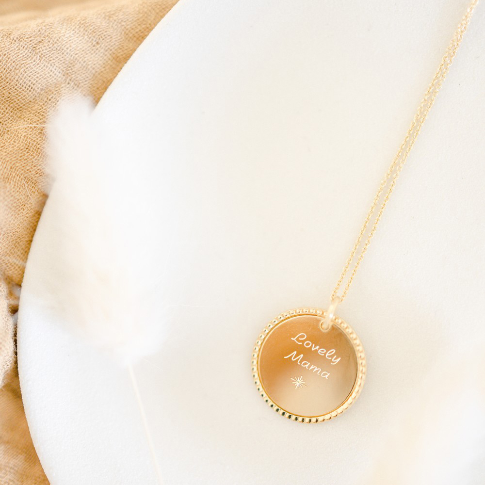 Collier médaille Perlée personnalisable (or jaune 18 carats) (Pleine Lune) - Couverture