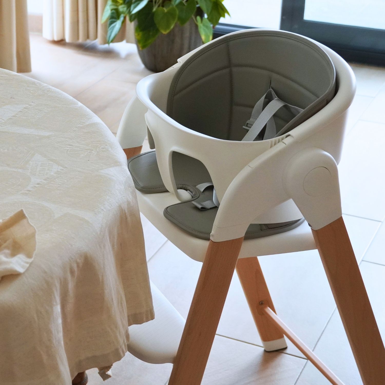 Chaise haute évolutive Grow With Me Pure white (Bo Jungle) - Image 2