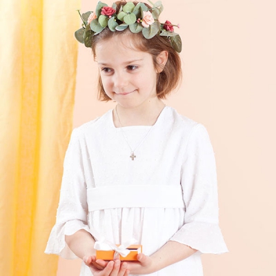 Collier Croix sur chaîne personnalisable (plaqué or) (Merci Maman) - Image 1