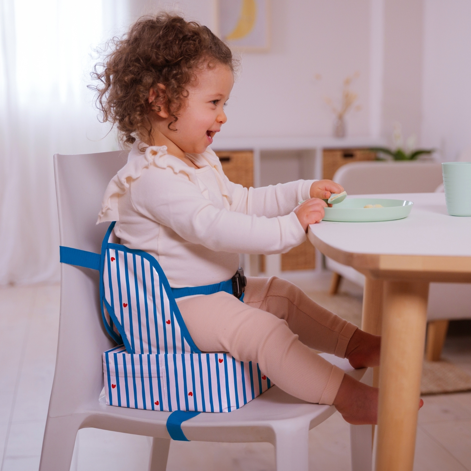 Réhausseur nomade Easy up Navy Love (BABY TO LOVE) - Image 1