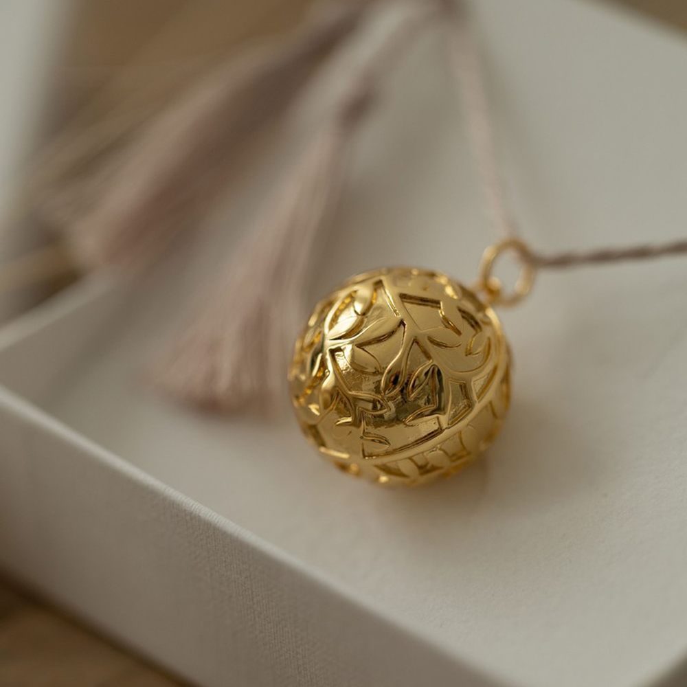 Bola de grossesse Canopée cordon personnalisable (or jaune 18 carats) (Pleine Lune) - Image 3