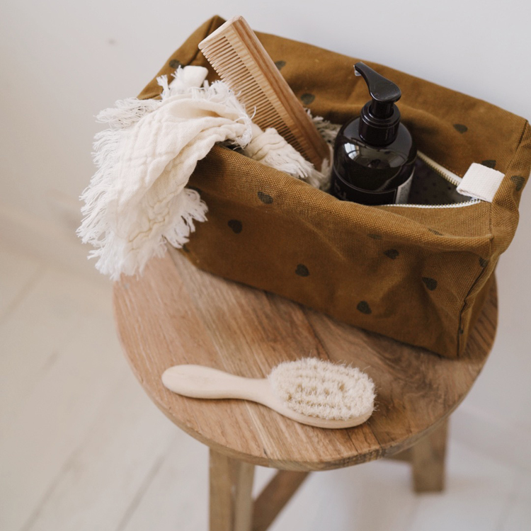 Trousse de toilette Vic Cœur cumin (Rose in April) - Image 3