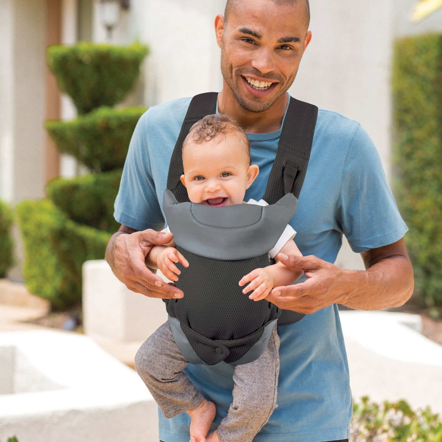 Porte-Bébé Flip Ergo 4 en 1 - Light & Airy foncé (Infantino) - Image 1