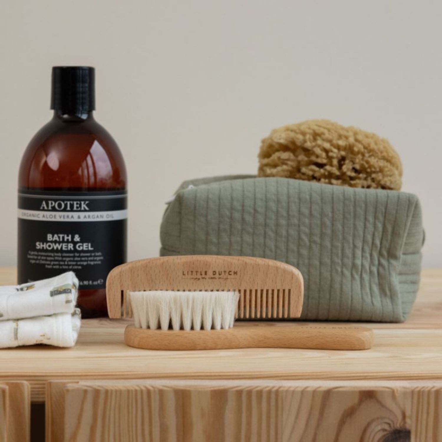Ensemble brosse et peigne bébé en bois (Little Dutch) - Image 4