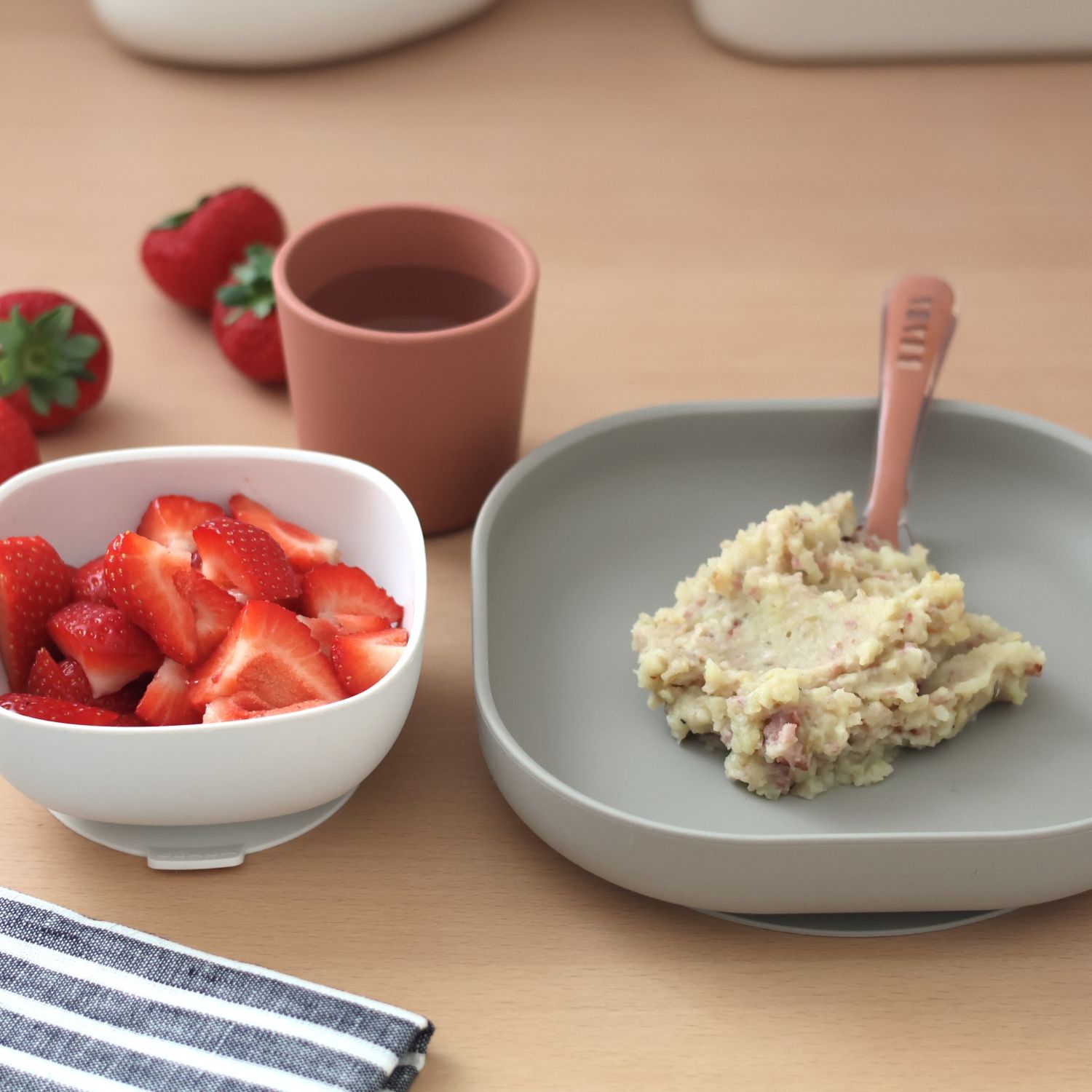 Coffret repas silicone 4 pièces Terracotta (Béaba) - Image 1