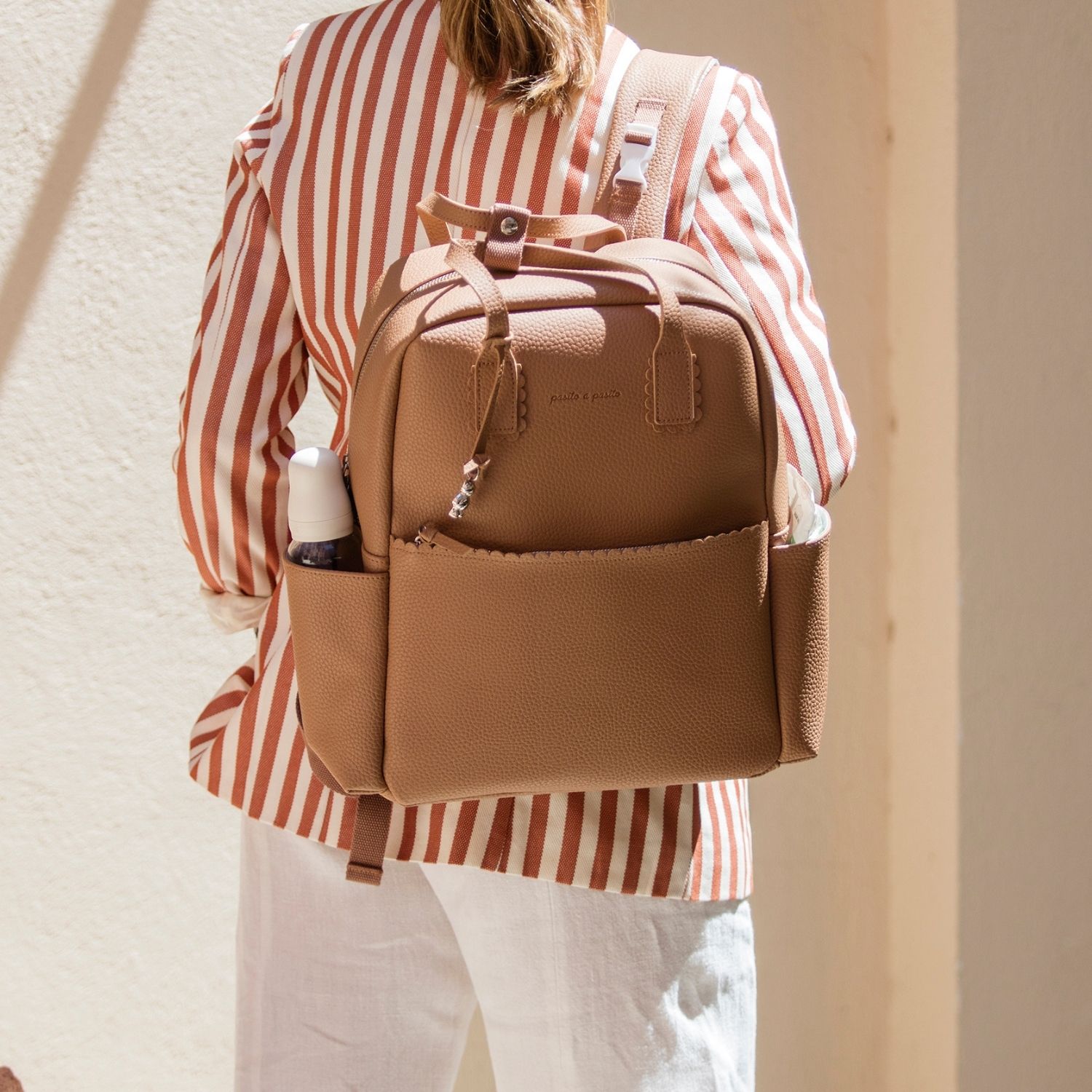 Pasito a pasito - Sac à dos à langer Icon Caramel