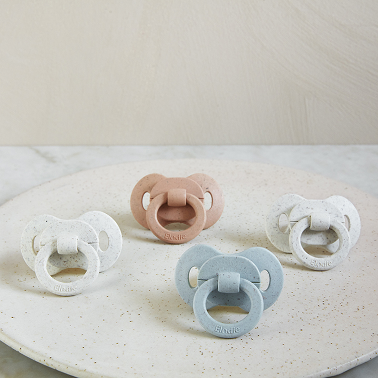 Sucette anatomique en bambou Vanilla White (Naissance) (Elodie Details) - Image 3