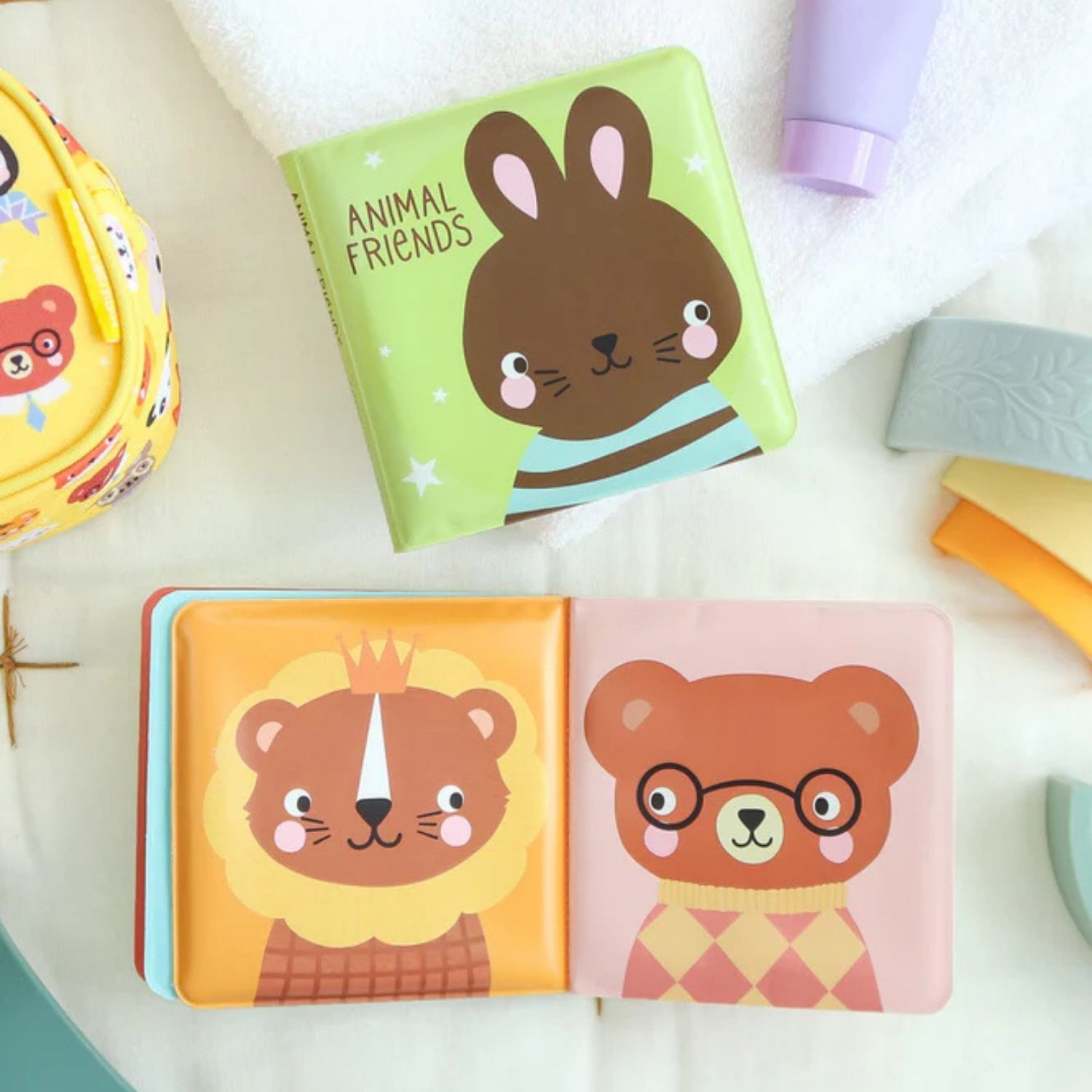 Livre de bain Amis des animaux (A Little Lovely Company) - Image 2