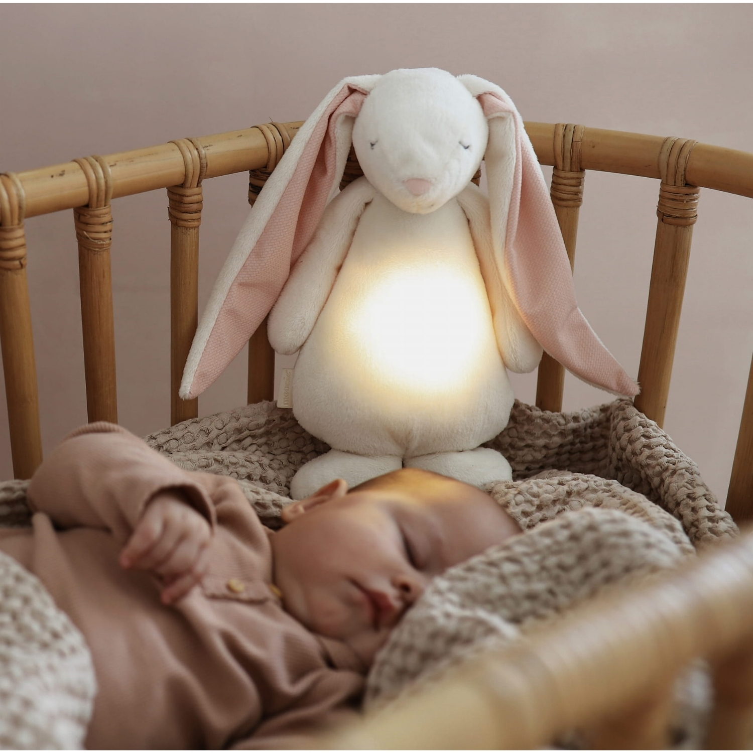 Peluche veilleuse lapin magique Poudre de lune 2.0 (Moonie) - Image 1