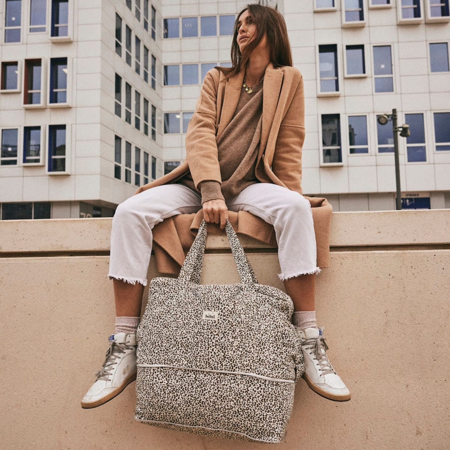 Sac à langer 24/48h Léopard beige (BEBEL) - Image 2