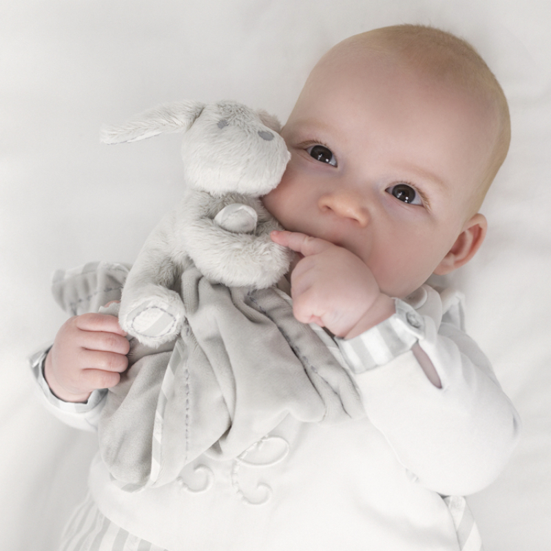 Doudou plat Lucien le chien gris (Tartine et Chocolat) - Image 3