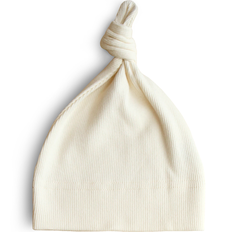 Mushie - Bonnet de naissance côtelé Ivory
