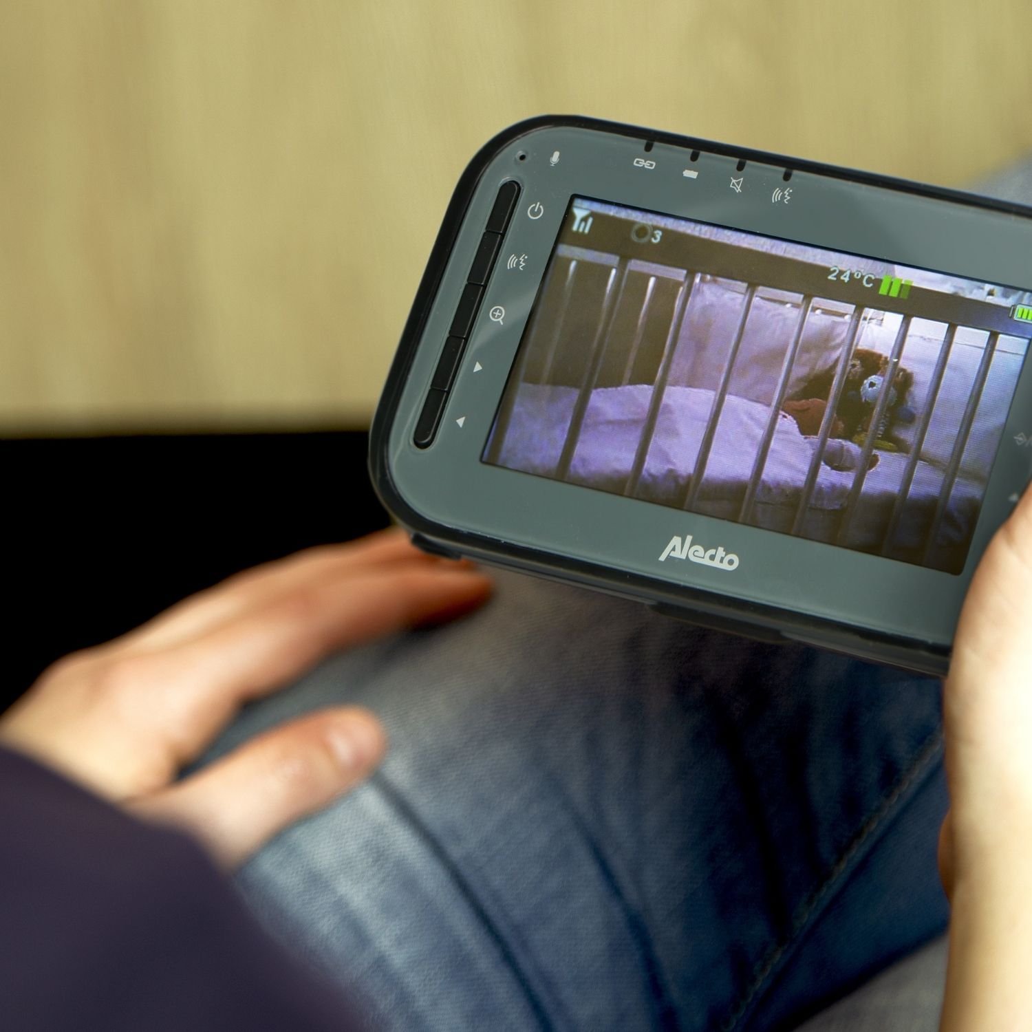 Babyphone avec caméra et écran couleur 4,3 pouces Noir (Alecto) - Image 3