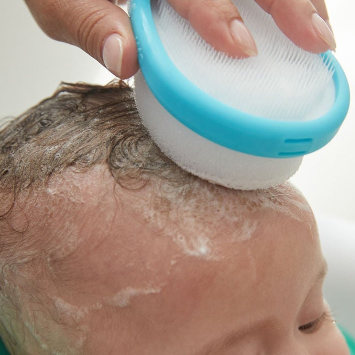 Kit croûtes 3-en-1 pour cheveux bébé (Frida) - Image 1