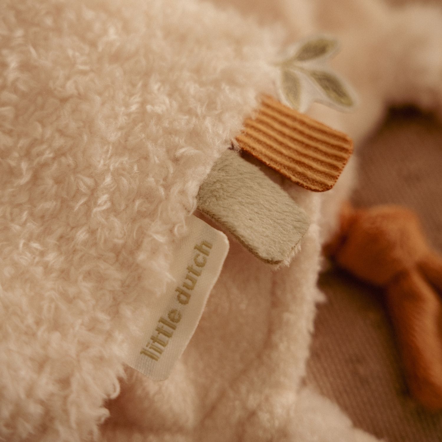 Doudou carré Oie Newborn (Little Dutch) - Image 3
