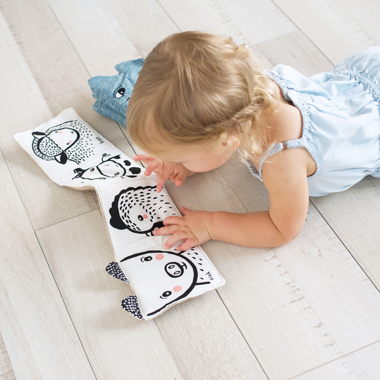 Livre bébé en tissu accordéon Ferme (Wee Gallery) - Image 2