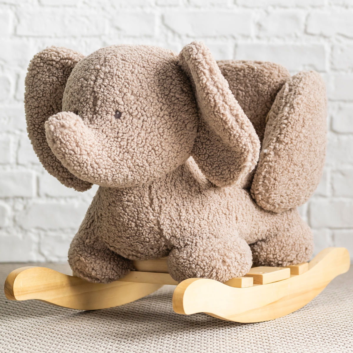 Bascule Teddy Lapidou Eléphant taupe (Nattou) - Image 1