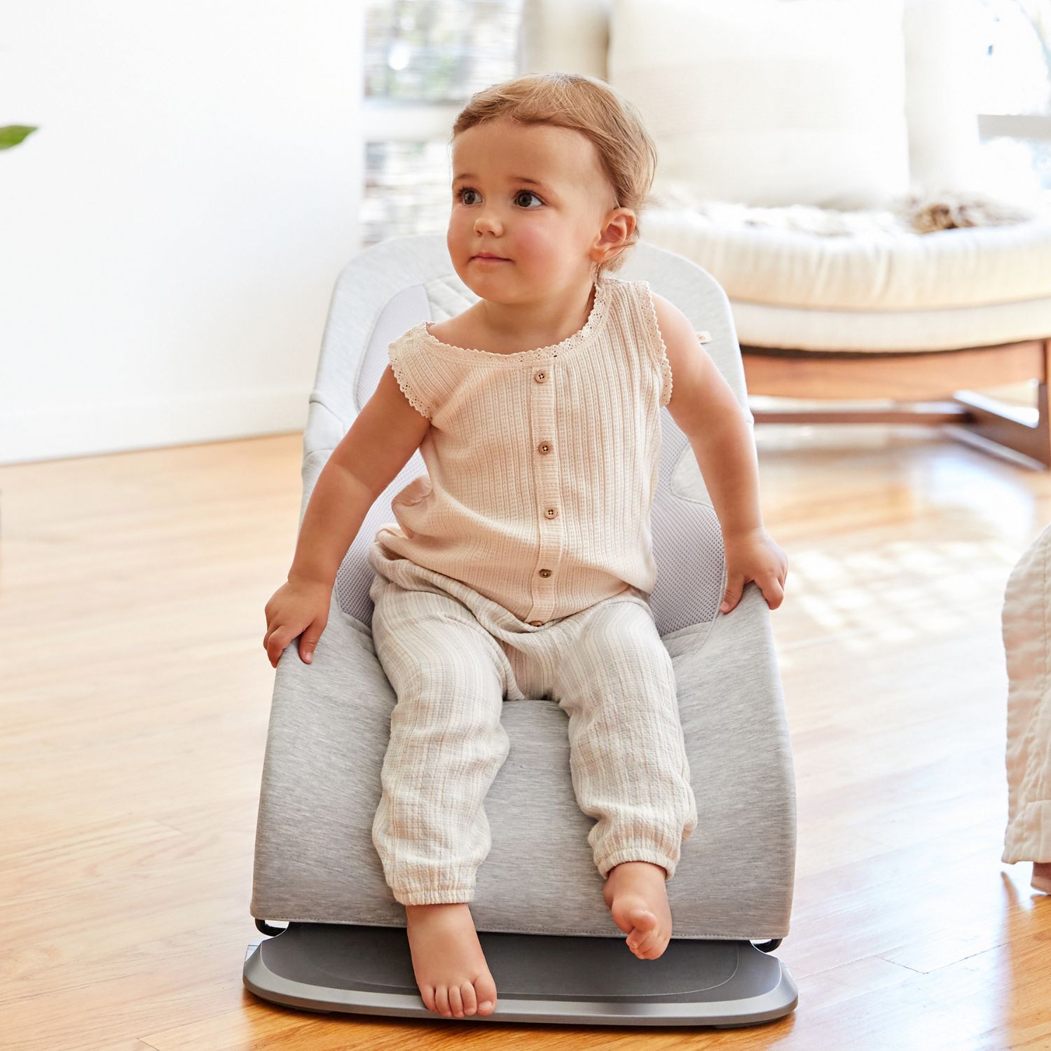 Transat Evolve 3 en 1 gris clair (Ergobaby) - Image 1