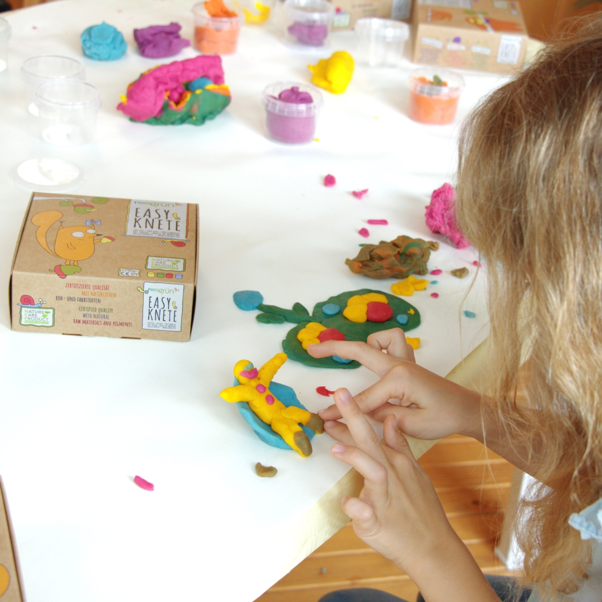 Coffret Loki pâte à modeler naturelle et vegan (assort. 4 pots) (Neogrün) - Image 5