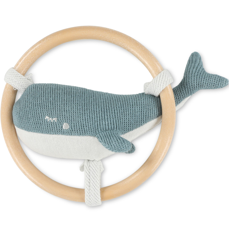 Hochet en bois Baleine (Trixie) - Image 2