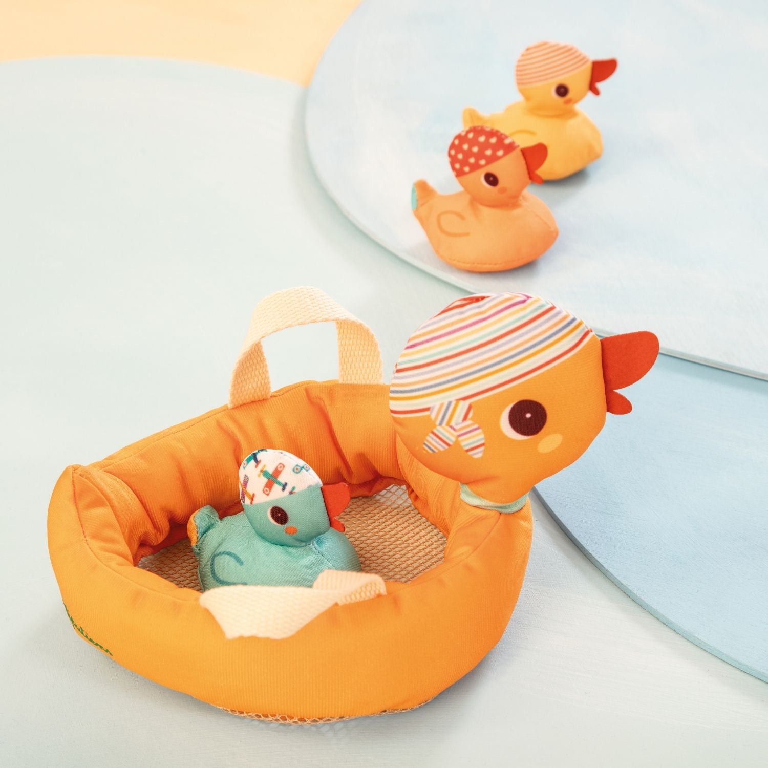 Jeu de bain Maman canards et ses canetons (4 pièces) (Lilliputiens) - Image 4