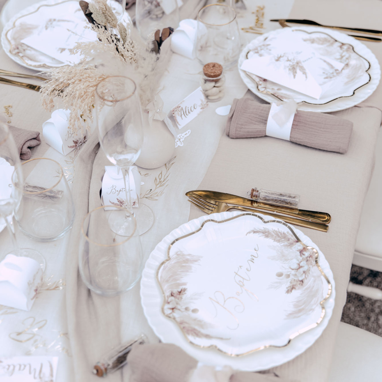 Lot de 8 assiettes en carton Baptême Pampas, Fleurs de coton et or (Arty Fêtes Factory) - Image 1