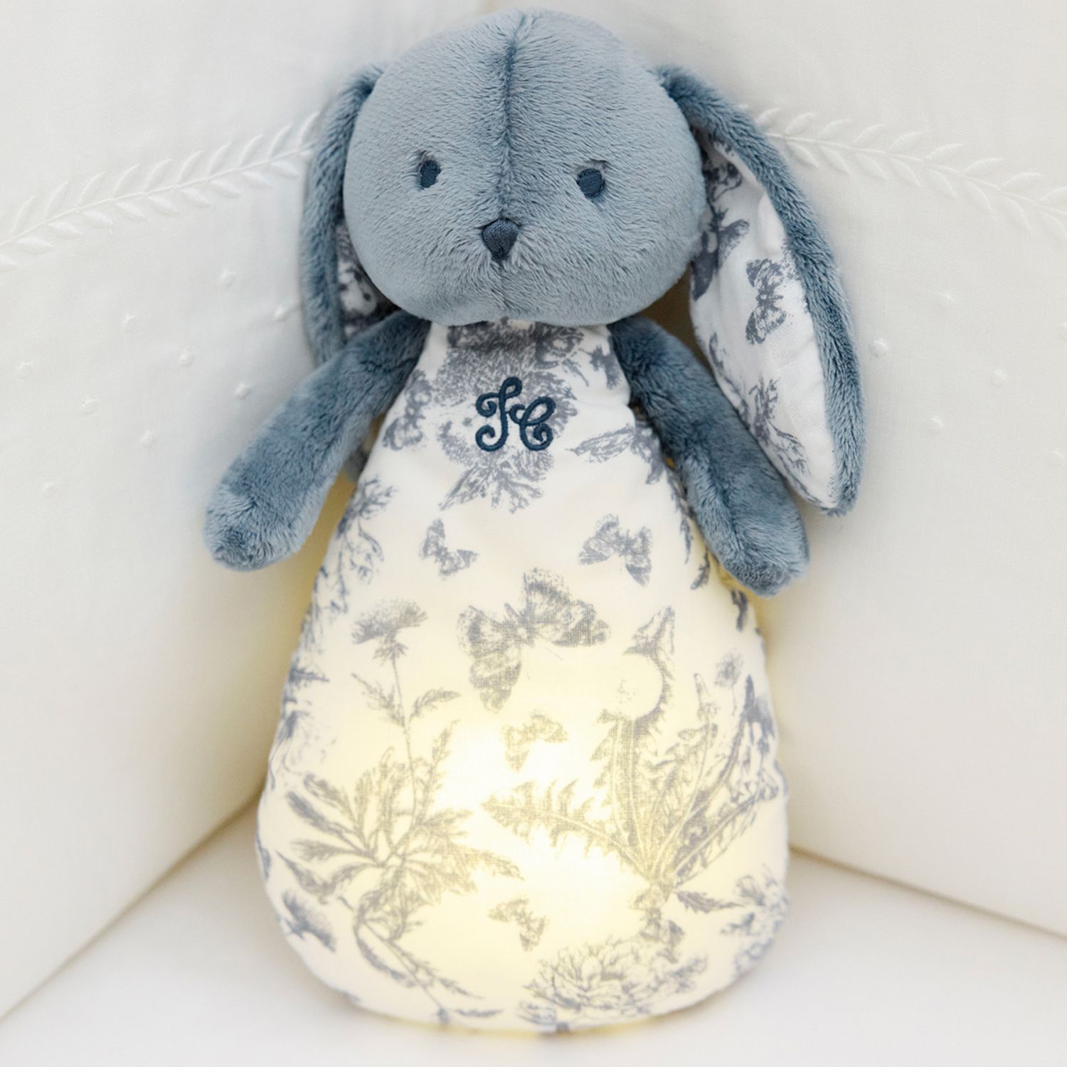 Peluche bruit blanc lapin Toile de Jouy bleu (Tartine et Chocolat) - Image 4