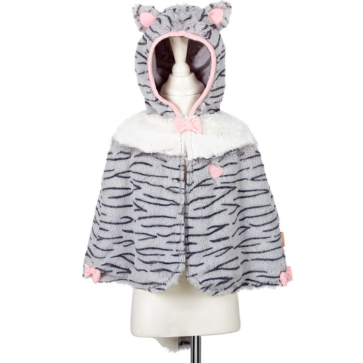 Cape chat Catia (2 ans)