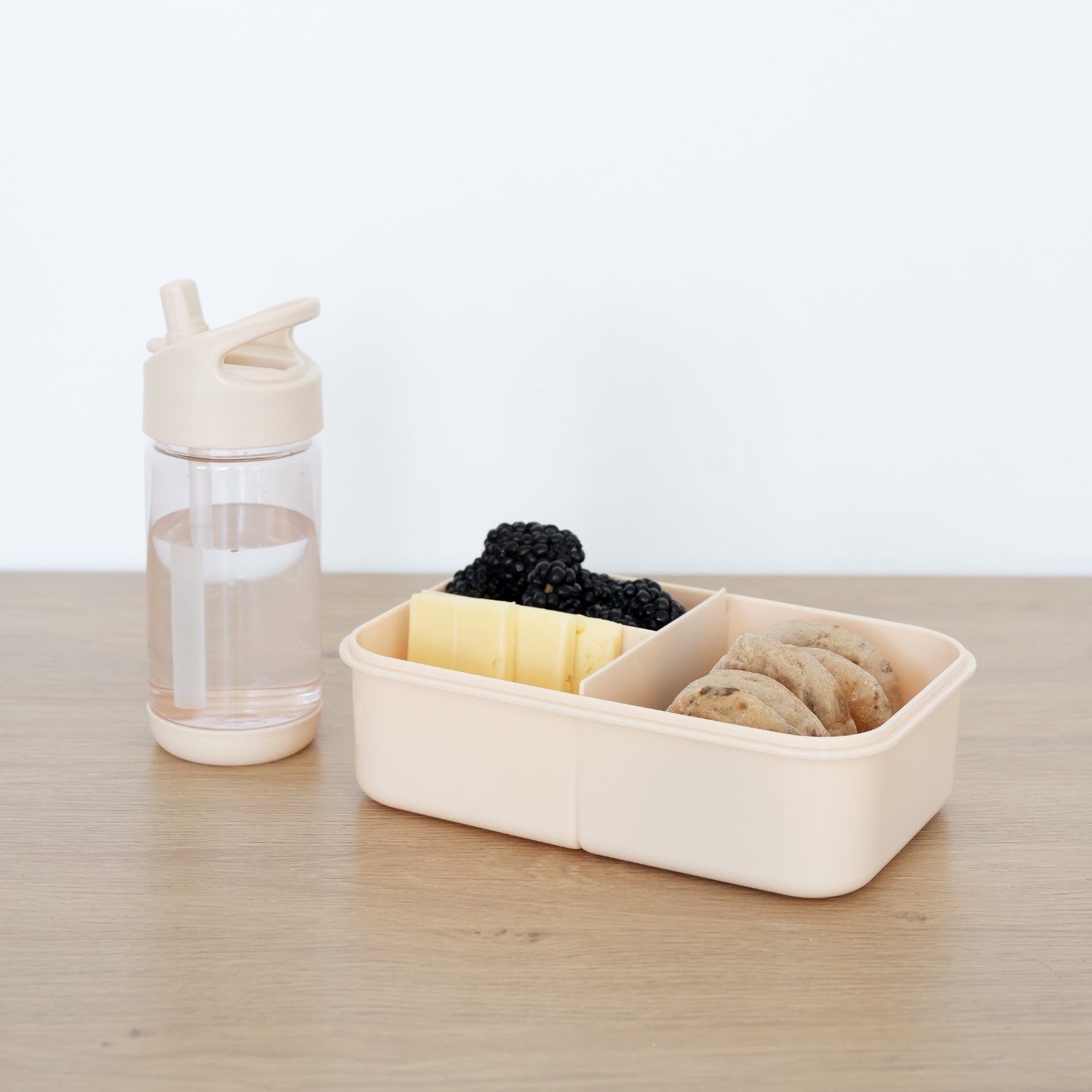 Lunch box en plastique recyclé Sable (3 sprouts) - Image 3