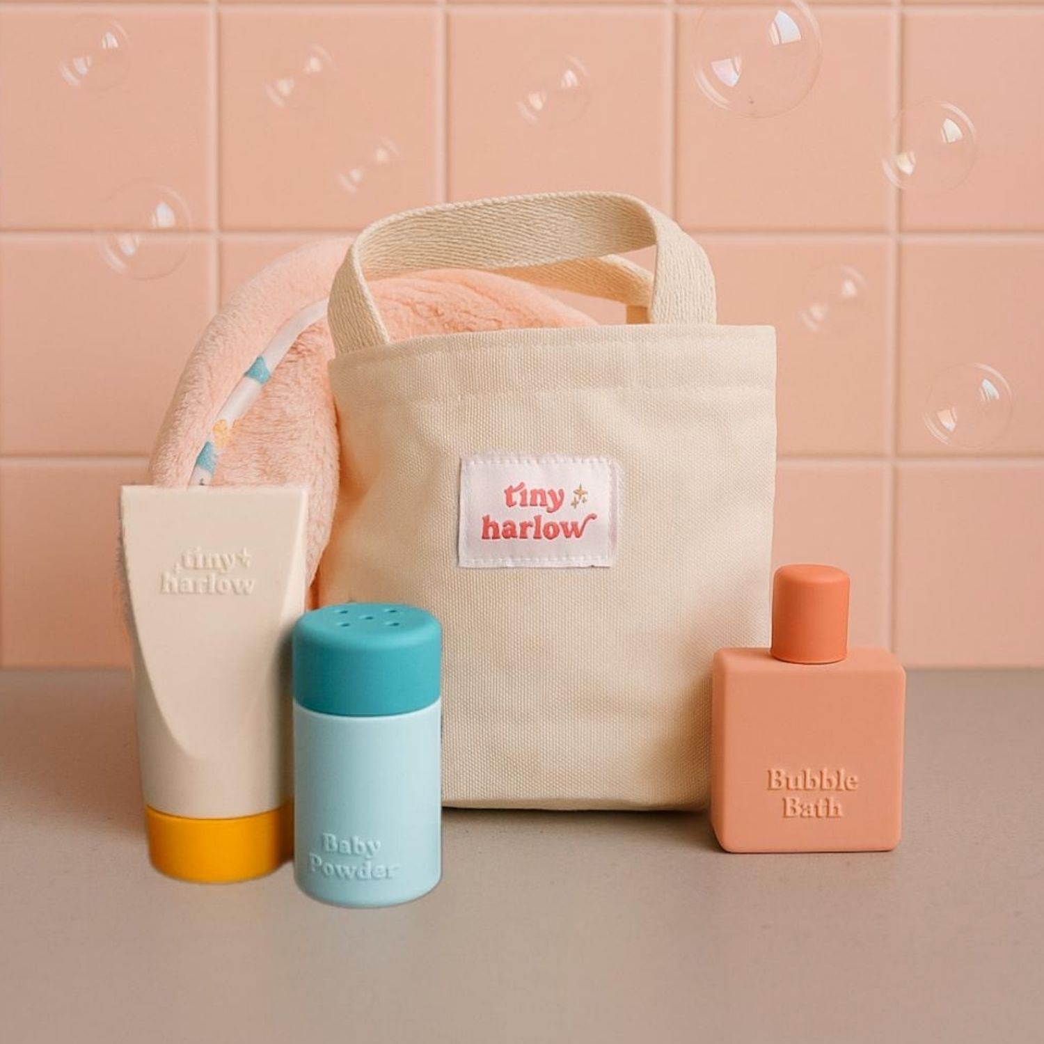 Set de bain pour poupée (Tiny Harlow) - Image 1