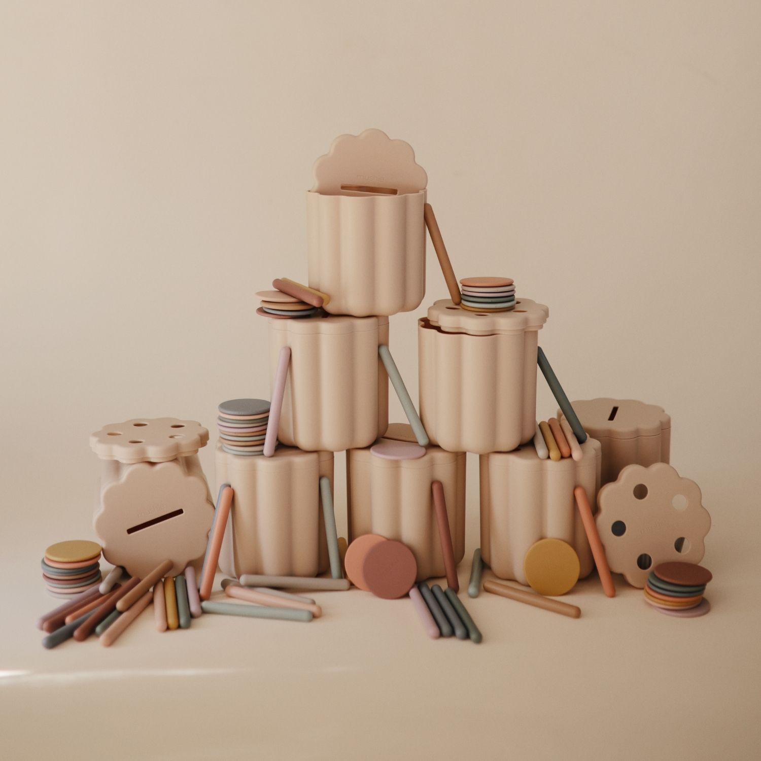 Boîte à formes Coin & Tube (Mushie) - Image 6