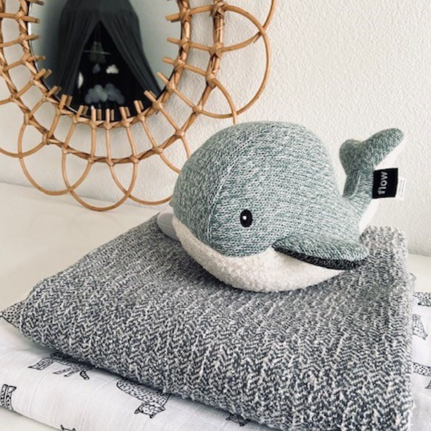 Peluche bruit blanc rechargeable baleine Moby vert (FLOW) - Image 4