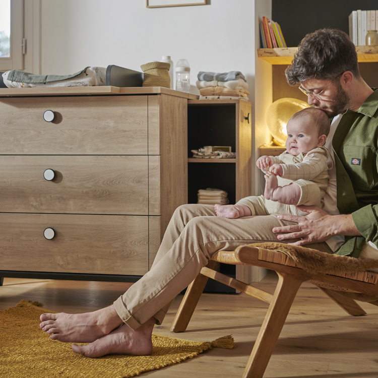Commode à langer 3 tiroirs en chêne blond noir Marcel (Galipette) - Image 1
