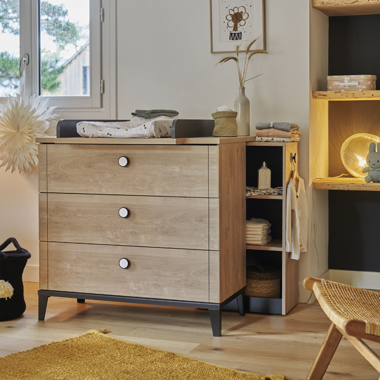 Commode à langer 3 tiroirs en chêne blond noir Marcel (Galipette) - Image 4